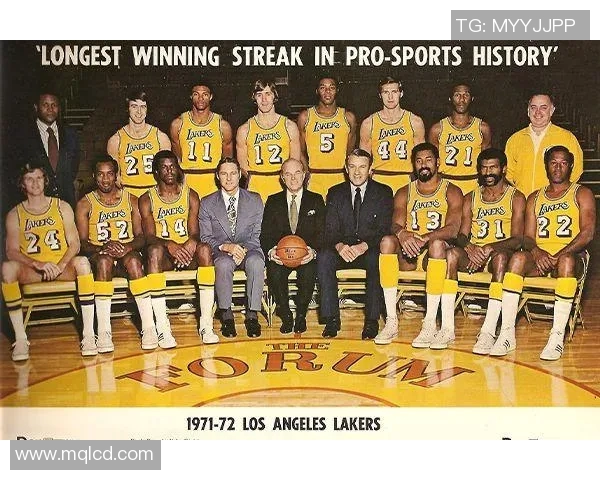 威尔特张伯伦如何在篮球历史中树立全球偶像地位与影响力