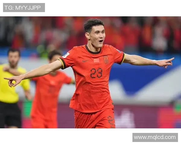 足球明星感动场面视频播放引发观众热泪盈眶的瞬间回顾